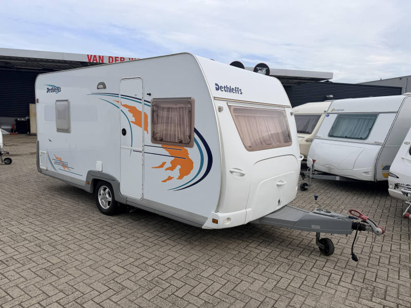Dethleffs Summer Edition 450 Mover, Fransbed tent  foto: 12