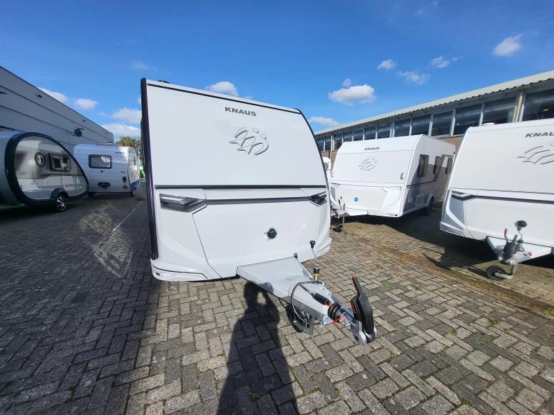 Knaus Sudwind Black Selection 540 FDK super ruim en compleet  foto: 3