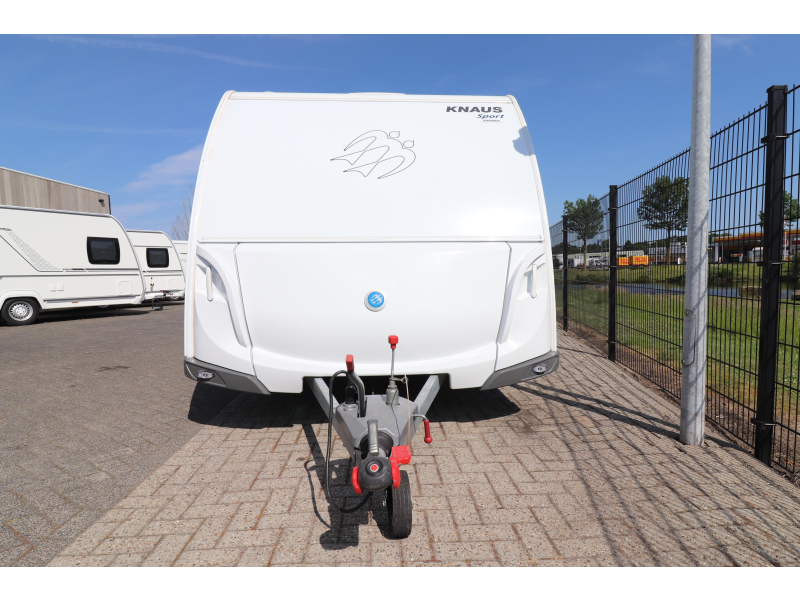 Knaus Sport 450 FU Voortent/ Fietsendrager  foto: 1