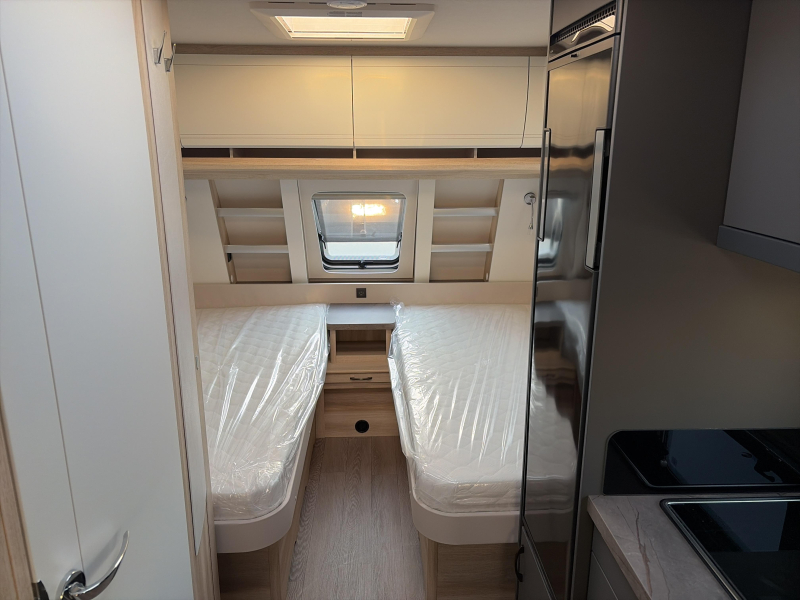 Hobby De Luxe 495 UL Model 2027 