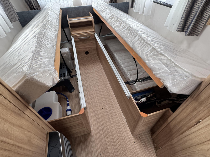 Eriba Nova Light 470 voordeel  foto: 10