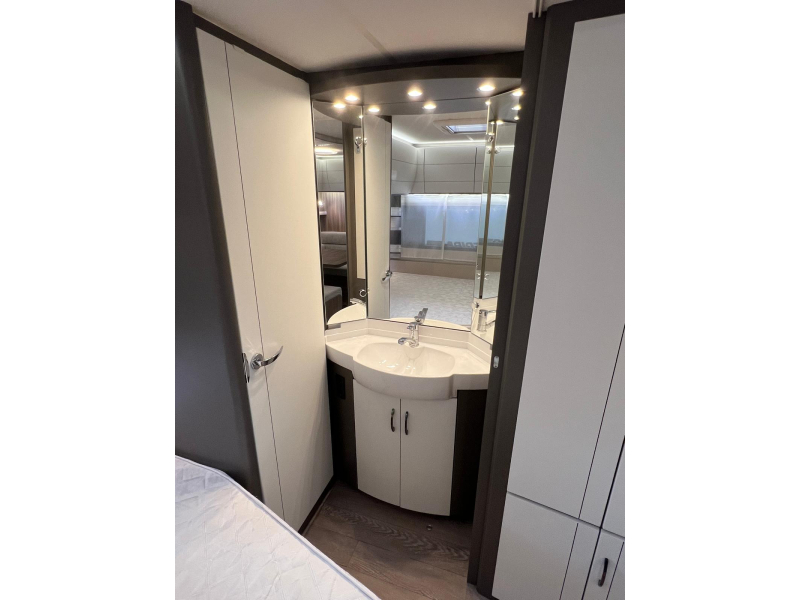 Hobby Excellent Edition 650 KMFE 2X Auto.mover, Airco, TV  foto: 20
