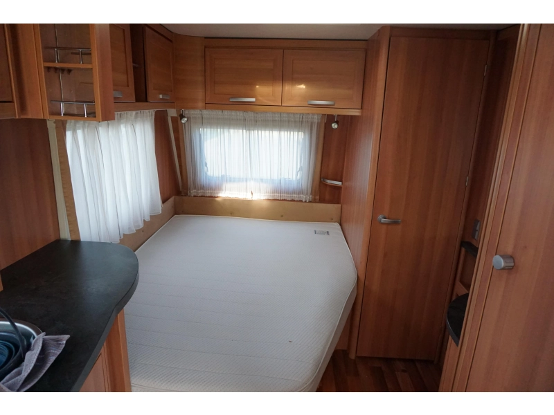 Eriba Sporting Jive 465 Frans bed - mover -luifel 