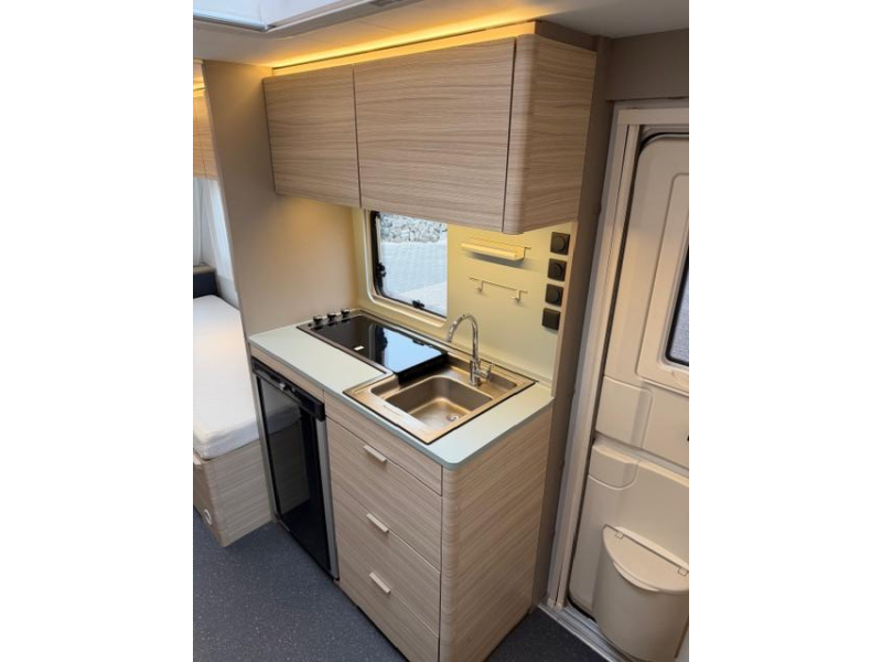 Adria Altea 492 LU Incl. Mover en Voortent  foto: 14