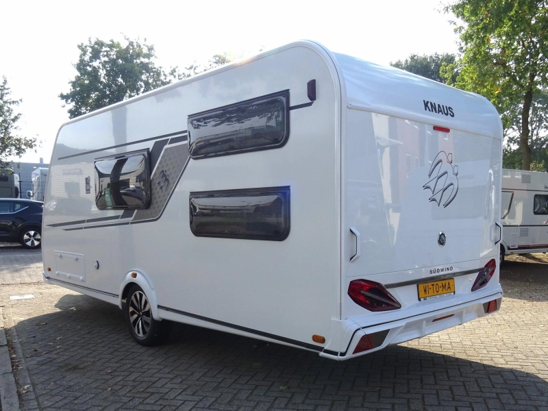 Knaus Sudwind Black Selection 500 QDK 50j witoma actiepakket  foto: 1