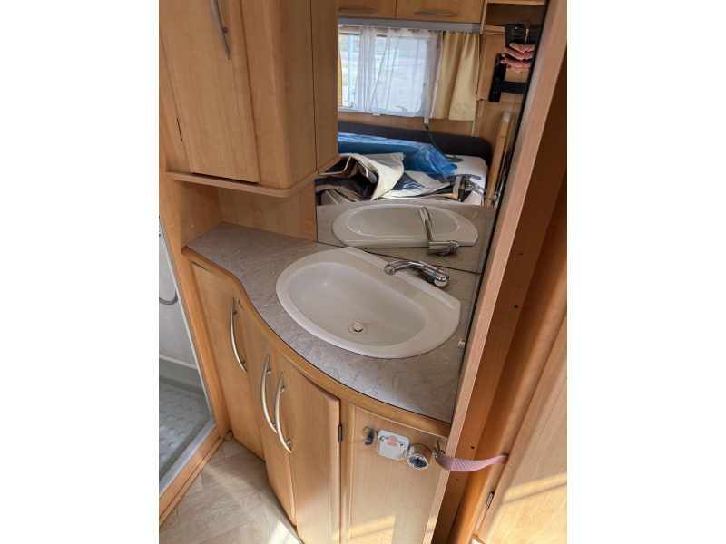 Sprite Esprit 470 CF FRANSBED MOVER VOORTENT  foto: 14