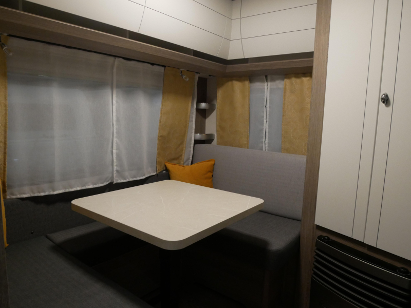 Hobby On Tour 460 DL Model 2027 