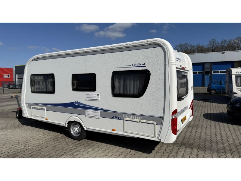 Hobby Excellent 495 UFE frans bed rondzit toilet  foto: 15