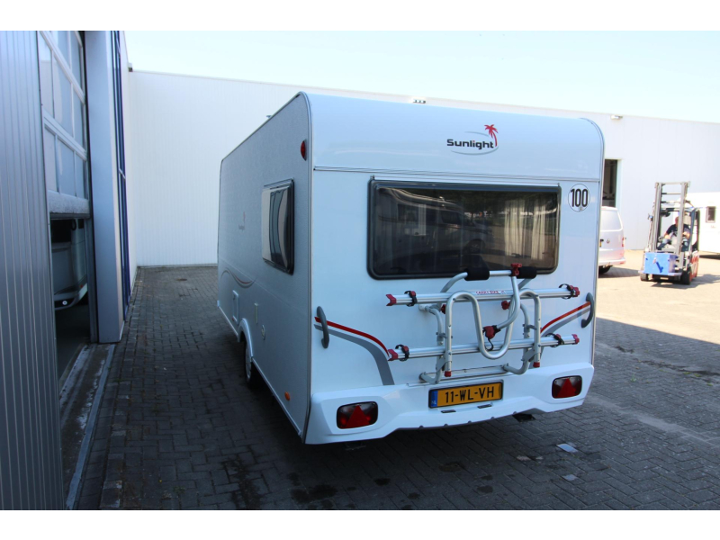 Sunlight C 44 D Fietsenrek, Luifel, 