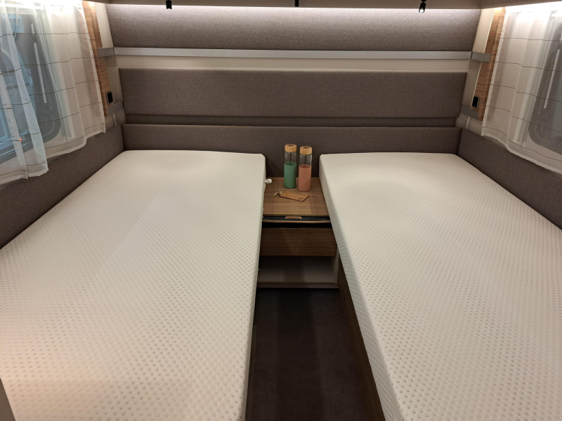 Dethleffs Nomad 510 LE Lengte bedden  foto: 15