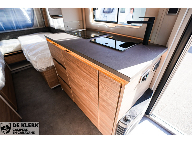 Dethleffs Nomad 460 EL foto: 10