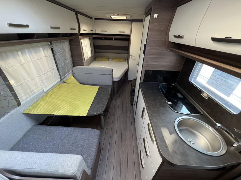Knaus Sport Silver Selection 540 FDK stapelbed , 5 persoons 