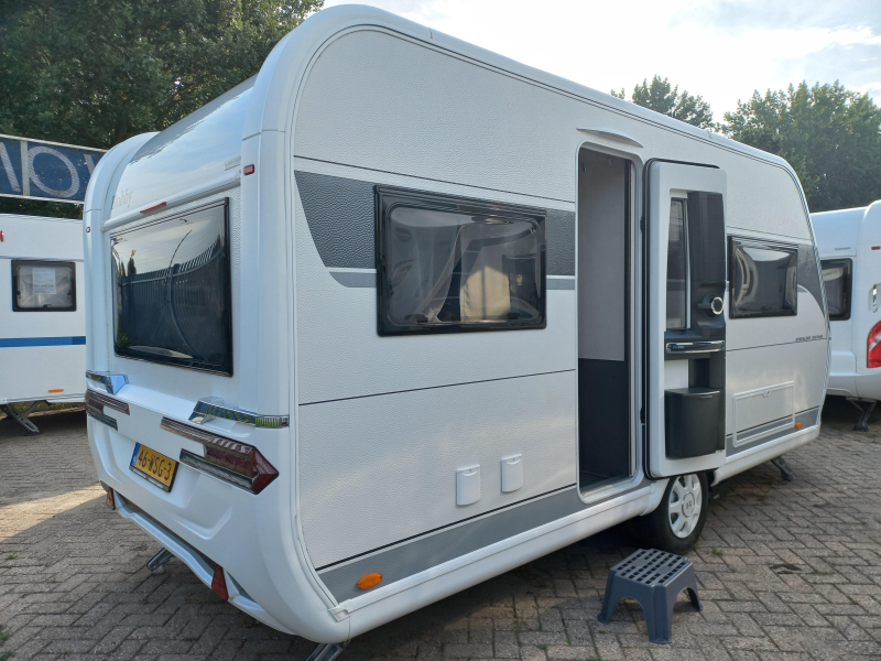 Hobby Excellent Edition 460 UFE mover-voortent  foto: 1