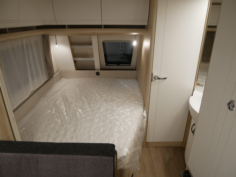 Hobby De Luxe 400 SFE Model 2027  foto: 9