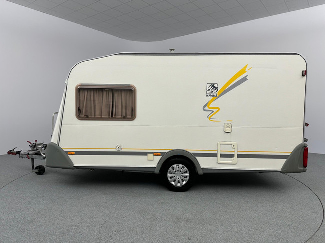 Knaus Südwind 400 TK foto: 21