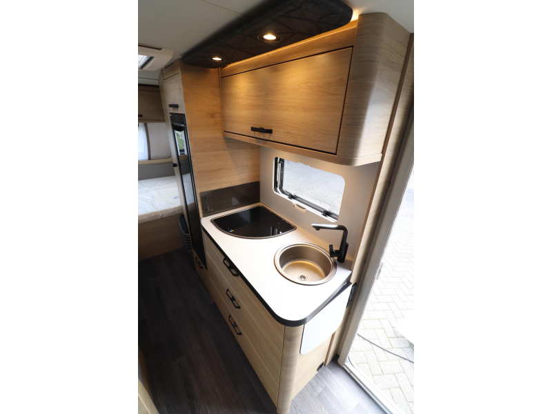 Weinsberg CaraOne Edition HOT 480 QDK MODEL 2027 - 812  foto: 17