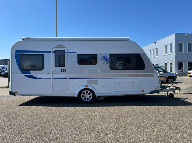 Knaus Südwind 500 EU Silver Selection | Elektrische Luifel | Vol Automatische Mover | Alko ATC Systeem | Boiler | Enkele bedden | Rondzit foto: 3