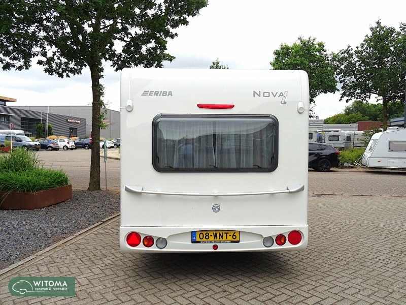 Eriba Nova Light 470 mover vloerverwarming ETC  foto: 22