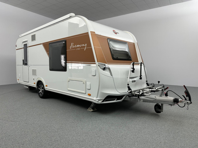 Bürstner Averso 470 TS Harmony Line hoofdfoto: 1