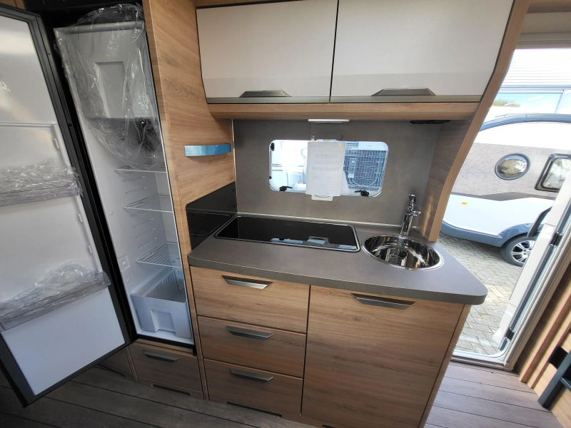 Knaus Sudwind Black Selection 540 FDK super ruim en compleet  foto: 15