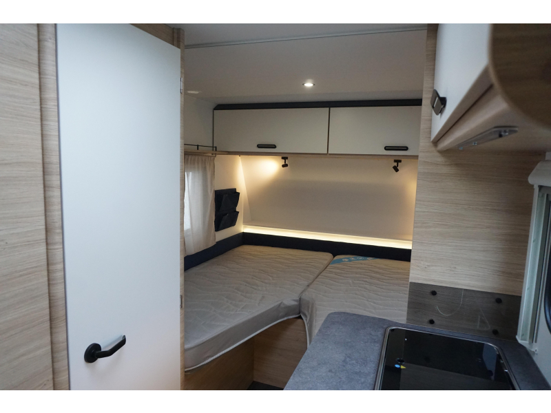 Caravelair Alba 462 max gewicht 1050/1300 kg  foto: 18