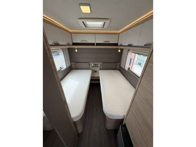 Knaus Sudwind 540 UE Incl. Mover en Luifel  foto: 16