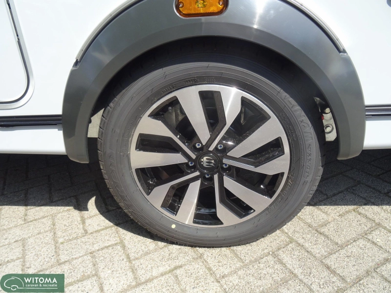 Knaus Sudwind Black Selection 500 FU 50 jaar Witoma voordeel!  foto: 17