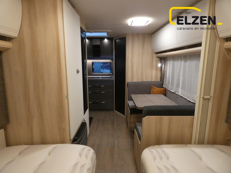 Hobby De Luxe 460 SL White Edition actiepakket  foto: 18