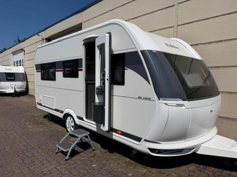Hobby De Luxe 460 LU 1500 kg 