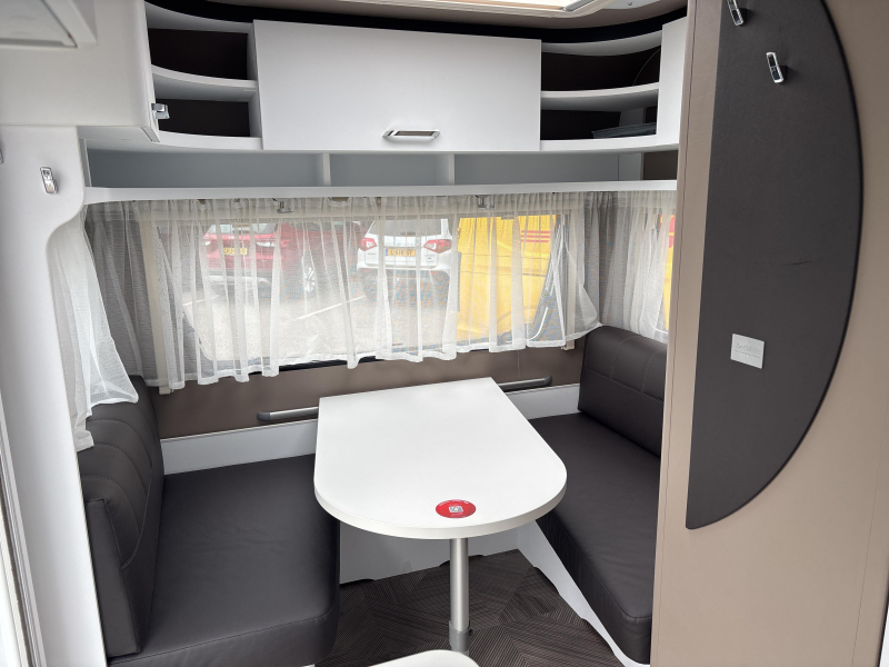 Dethleffs C'Go 415 QL NIEUWSTAAT EN NIEUWE TENT  foto: 7