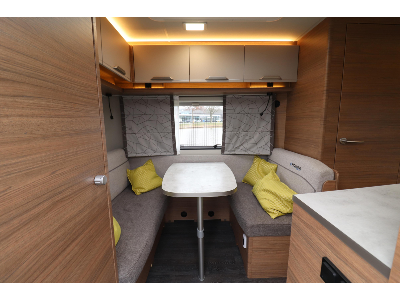 Knaus Sport E-Power Selection 420 QD Mover / Luifel / Airco  foto: 6