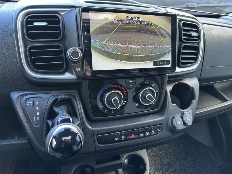Knaus L!ve Wave 650 MF AUTOMAAT + HEFBED  foto: 18