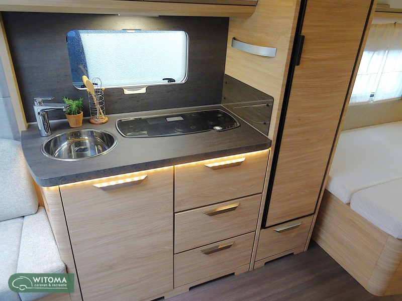 Knaus Sudwind 60 Years 500 FU SALE- Grote koelkast  foto: 11