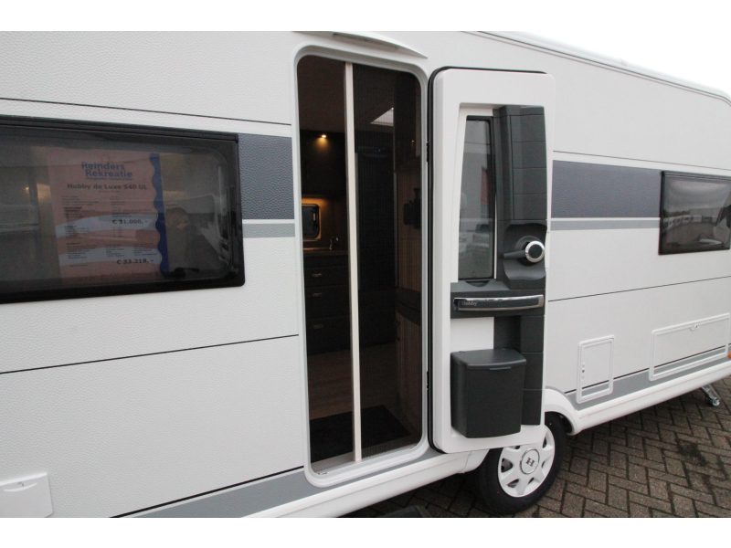 Hobby De Luxe 540 UL Enkele bedden & rondzit!  foto: 19