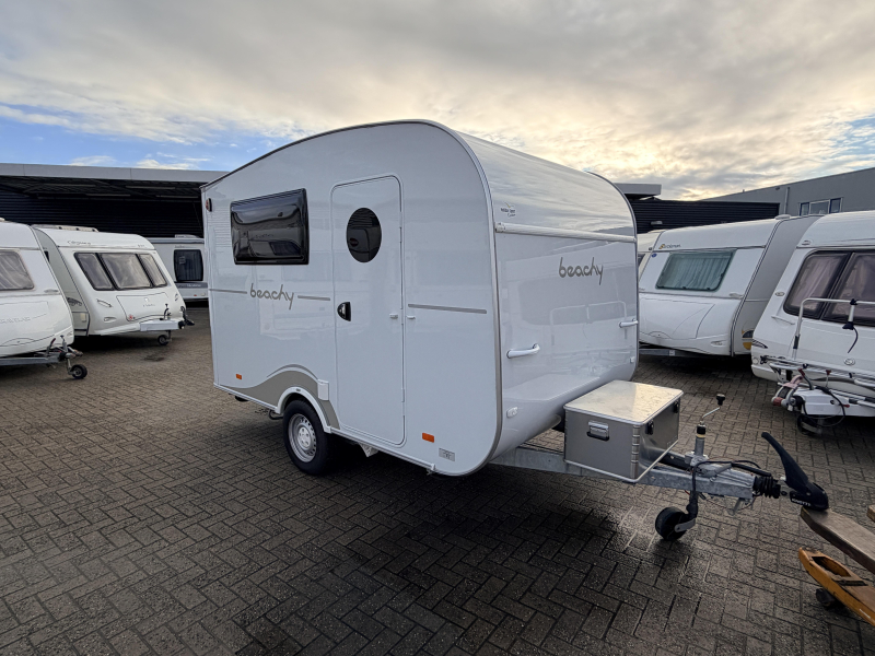 Hobby Beachy 360 BJ23 Met voortent  foto: 0