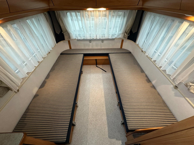 Eriba Touring Triton 420 GT foto: 6