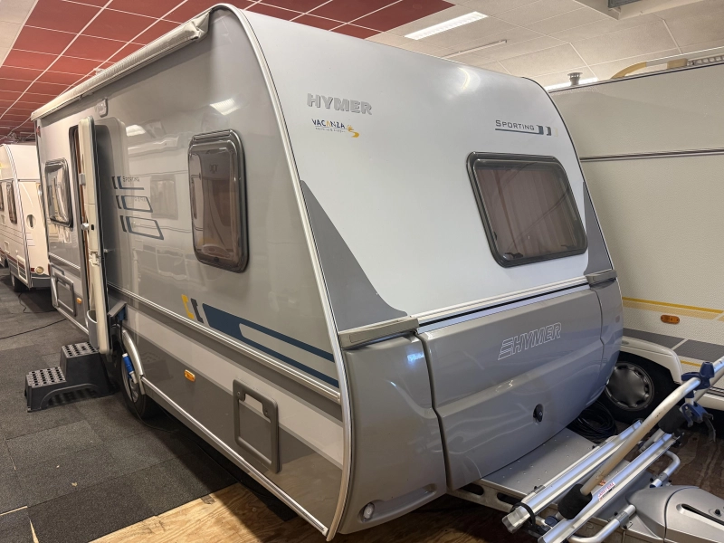 Eriba Sporting 465 FRANSB MOVER LUIFEL TENT 