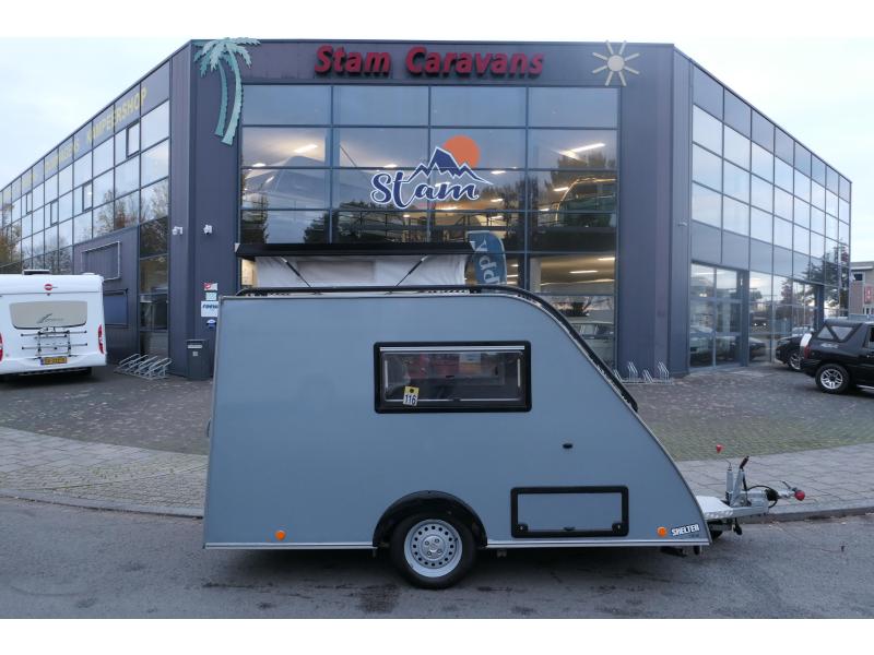 Kip Shelter voor motorfiets  foto: 5