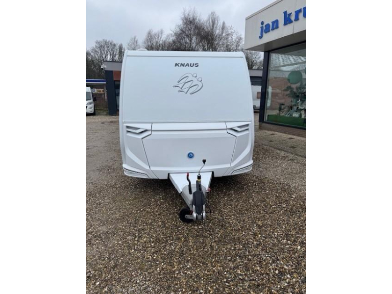 Knaus Sport 450 FU fransbed zakluifel 
