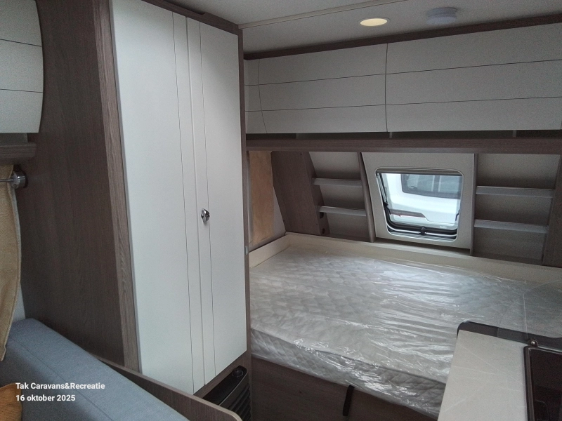 Hobby On Tour 390 SF compacte caravan 