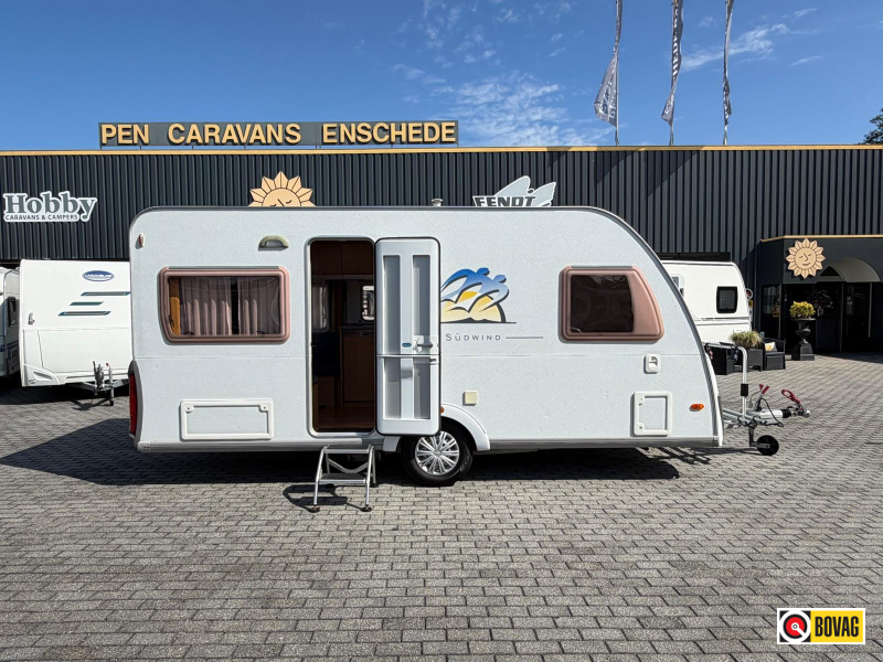 Knaus Sudwind 450 FU  hoofdfoto: 1