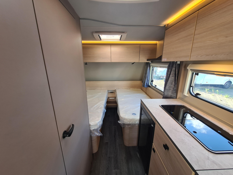 Weinsberg CaraLife 470 EU -2027-  foto: 17