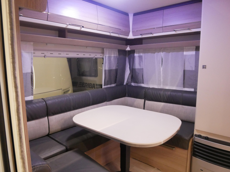 Caravelair Allegra 450 mover, fietsenrek  foto: 3