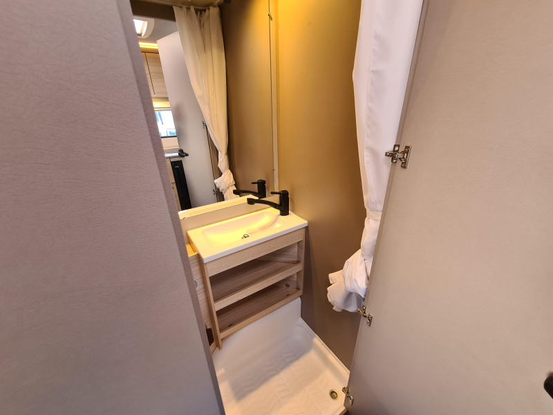 Weinsberg CaraLife 470 EU -2027-  foto: 19