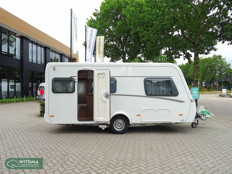 Eriba Nova Light 470 mover vloerverwarming ETC  foto: 16