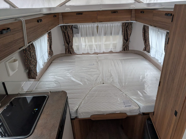 Eriba Touring 542 Legend foto: 15