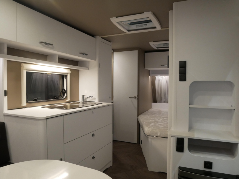 Dethleffs C'Go Edition 10 475 FR GRATIS mover en luifel  foto: 6