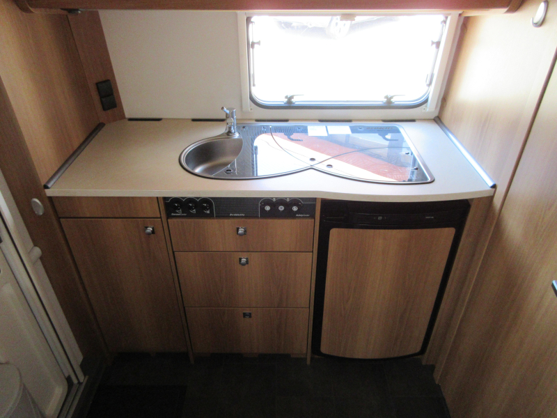 Dethleffs Nomad 540 DBM ALS NIEUW/ MOVER / LUIFEL  foto: 10