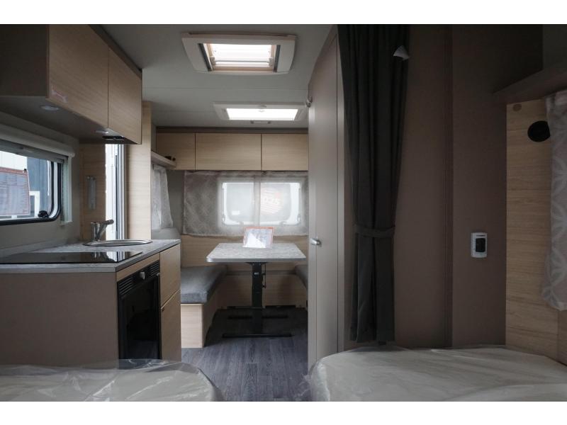 Weinsberg CaraCito 470 EU 1500kg/AIRCO/VLOERVERW.  foto: 10