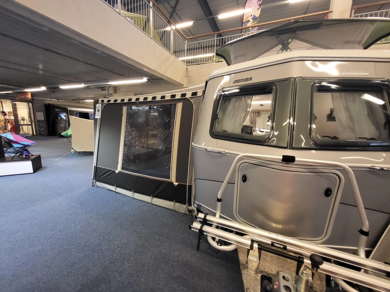 Eriba Touring Silver Editie 542 mooi compleet 